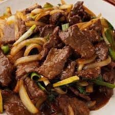 Onion Beef / 洋葱牛